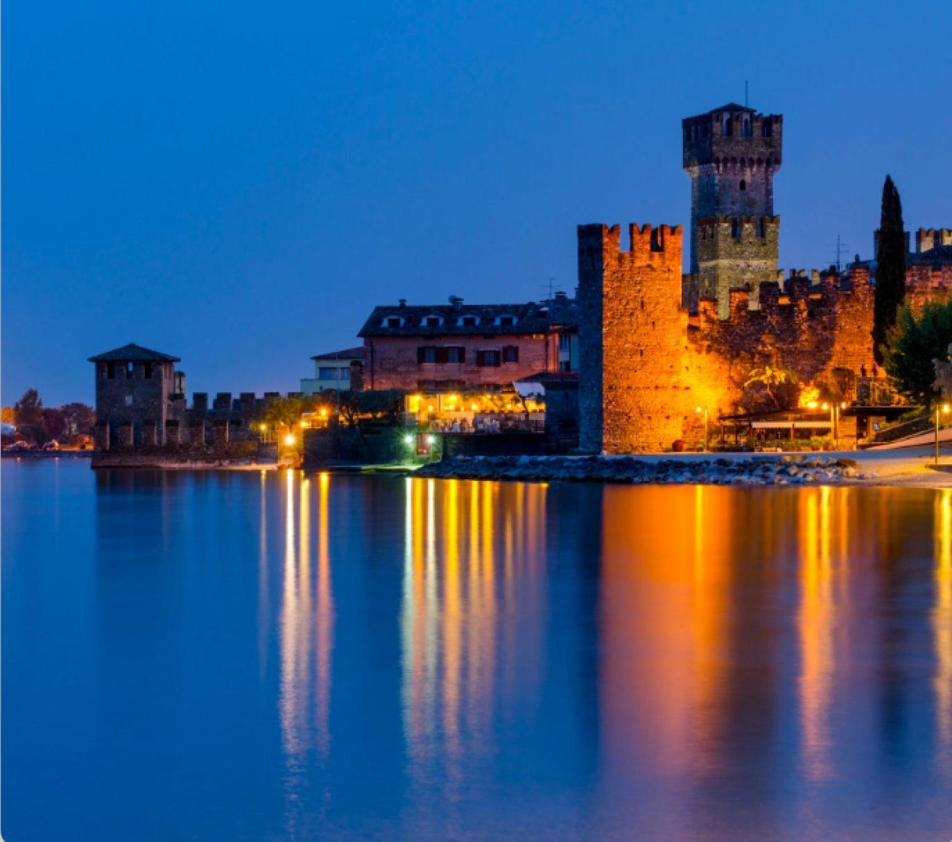 The Riva Apartment Sirmione Bagian luar foto