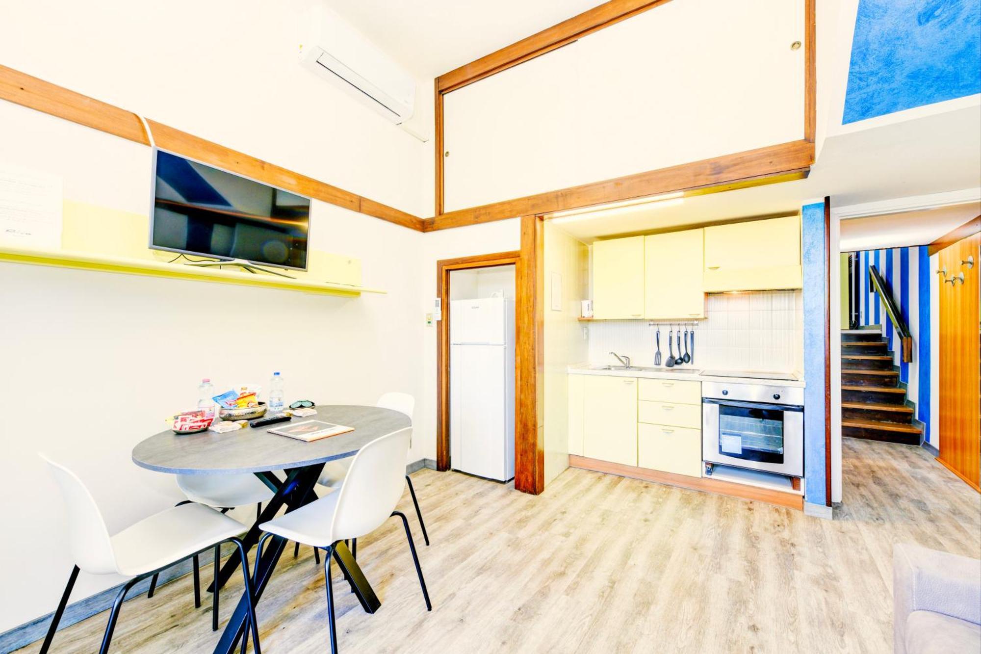 The Riva Apartment Sirmione Bagian luar foto